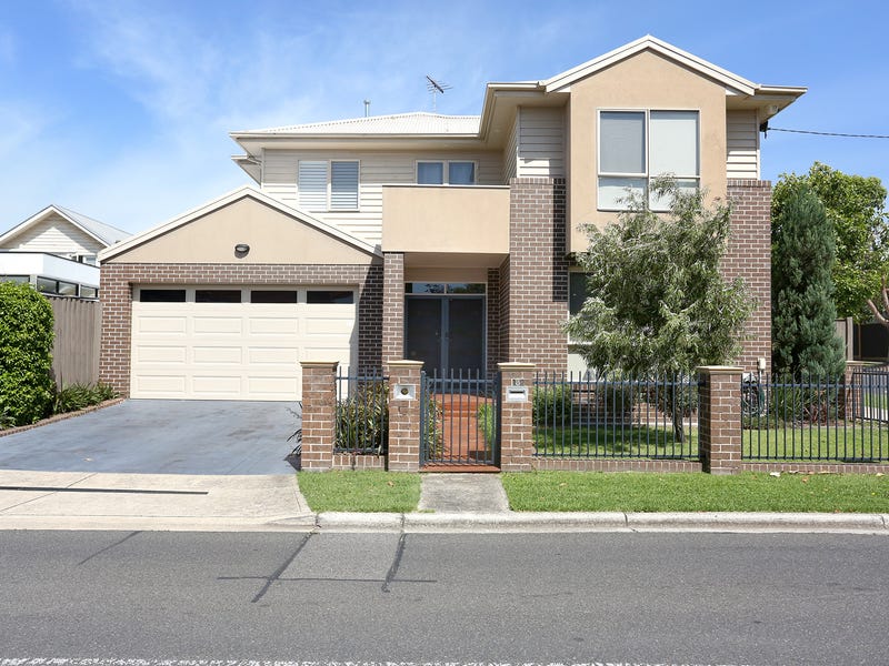 182 Fairfield Road, Fairfield, VIC 3078