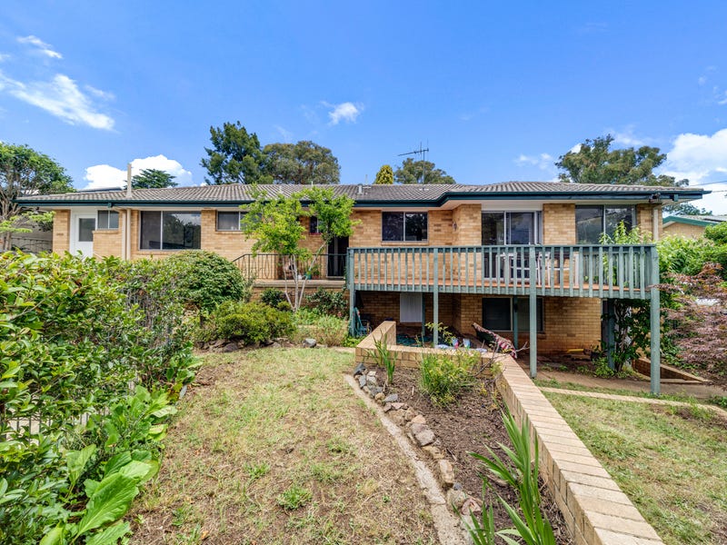 48 Brownless Street, Macgregor, ACT 2615