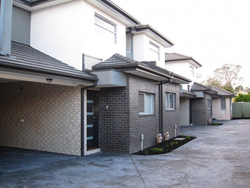 3/8 O'Connell Street, Kingsbury, Vic 3083 Townhouse for Sale