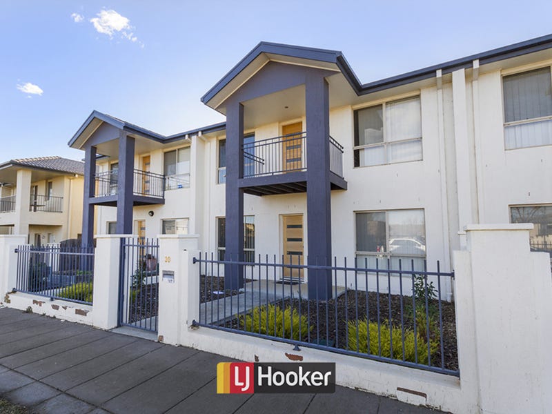 30 Mapleton Avenue, Harrison, ACT 2914