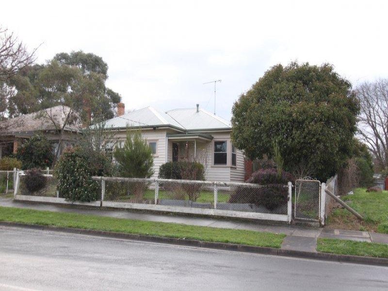 11 Victoria Street, Creswick, Vic 3363 Property Details