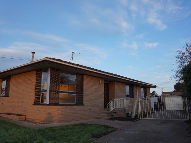 90 Burdoo Drive, Grovedale, Vic 3216