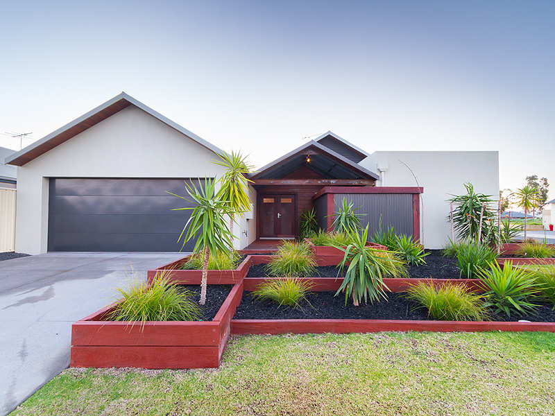 28 Prestwick Road, Dunsborough, WA 6281 Property Details