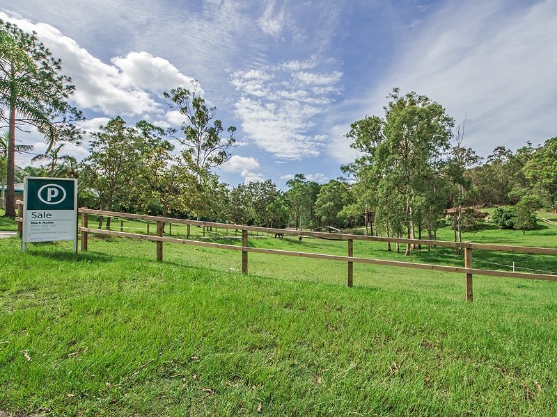 11 Viscount Drive, Tallai, Qld 4213 Property Details