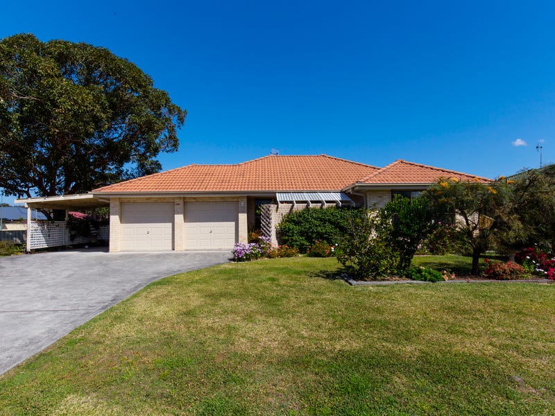 6 Martin Circuit, Tea Gardens, NSW 2324