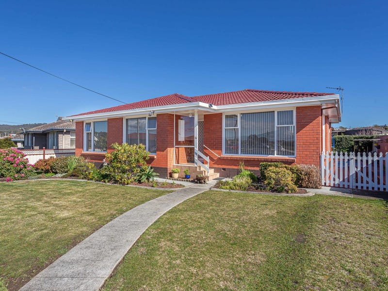 16 Greenway Avenue, Devonport, TAS 7310