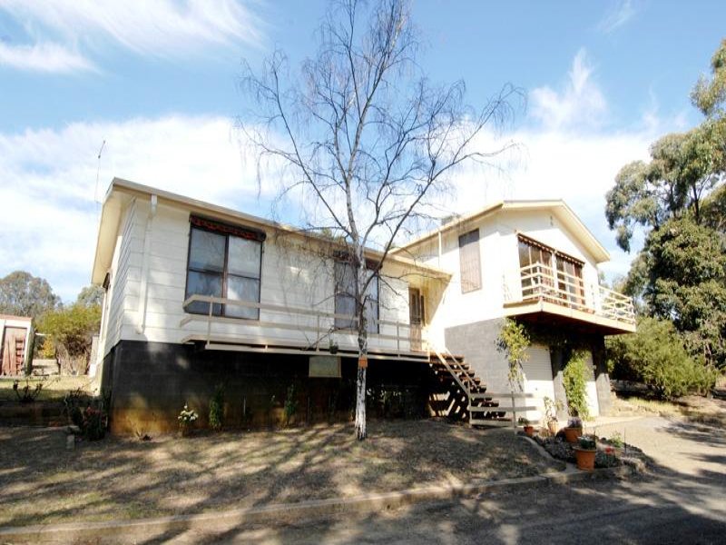 19 Dawes Road, Invermay, Vic 3352 Property Details