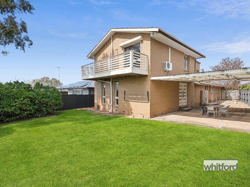 Real Estate & Property for Sale in Ocean Grove, VIC 3226 (+1 location