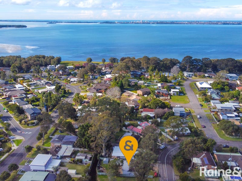 Real Estate & Property for Sale in Berkeley Vale, NSW 2261 (+1 location