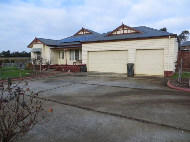 22 Nottingham Court, Drouin, VIC 3818