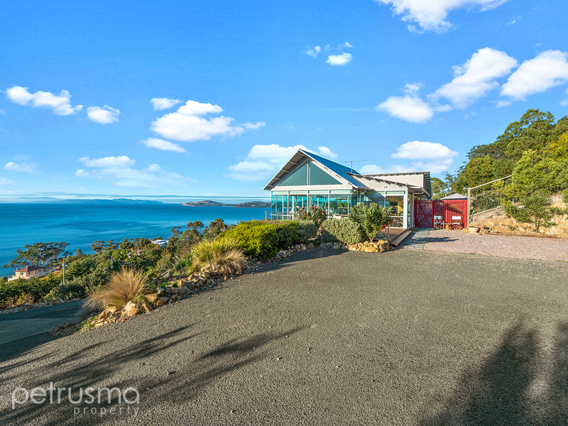 32 Kirra Road, Roches Beach, TAS 7170