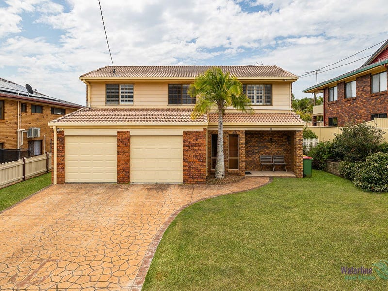 17 Christina Street, Wellington Point, QLD 4160 17 Christina Street, Wellington Point, QLD 4160