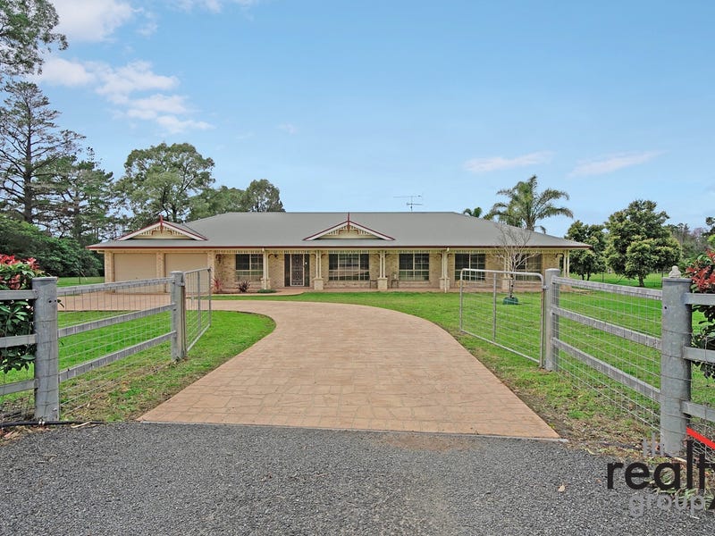 25 Dennis Street, Thirlmere, NSW 2572