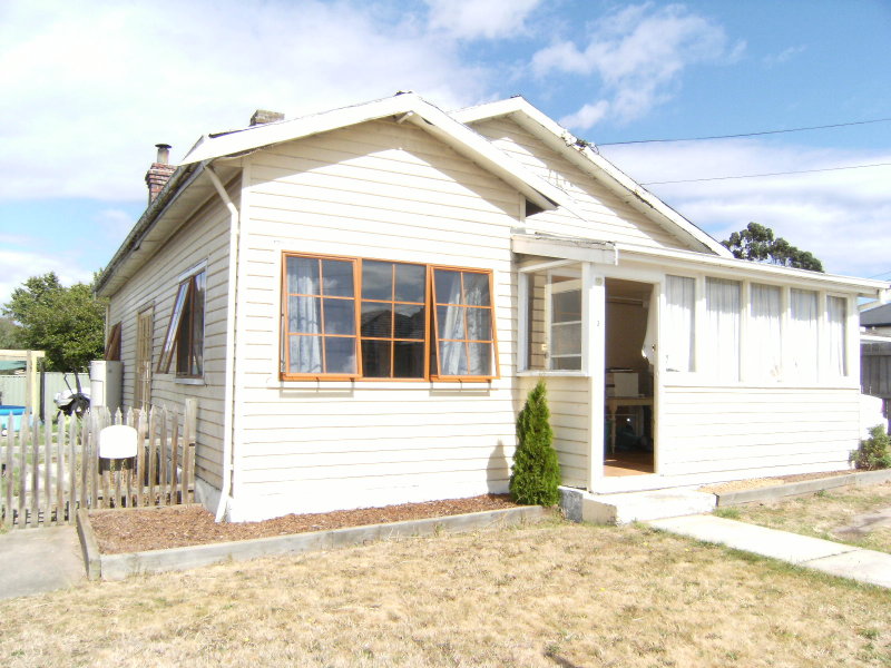 3 Napier Street, Youngtown, TAS 7249