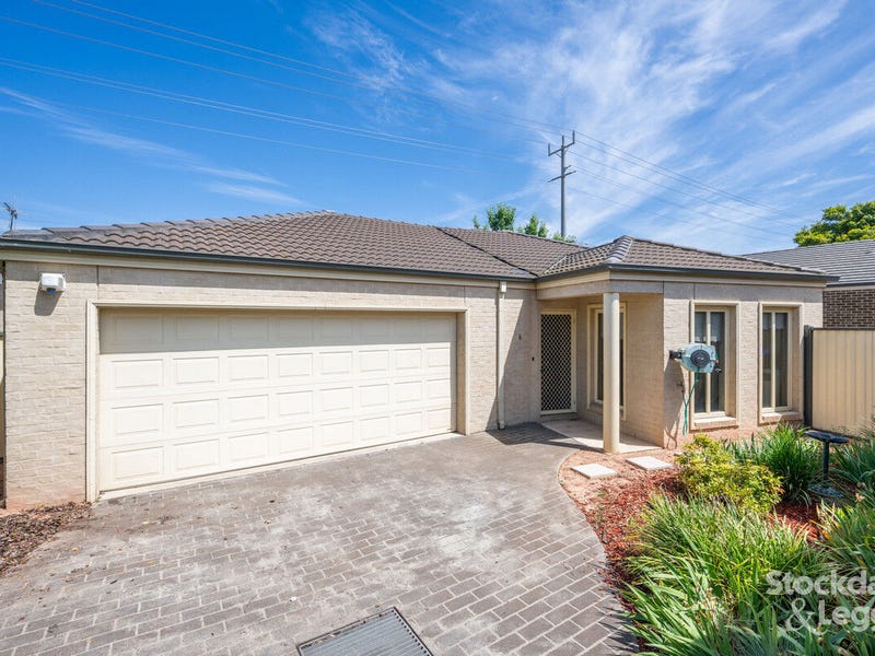 4/24 Ross Alan Drive, Shepparton, Vic 3630 Property Details