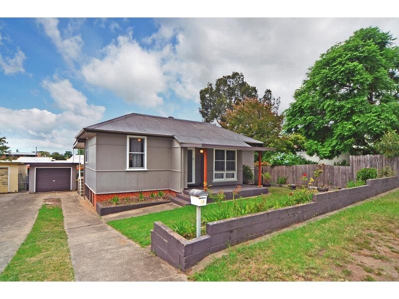 14 Burr Avenue, Nowra, NSW 2541 Property Details