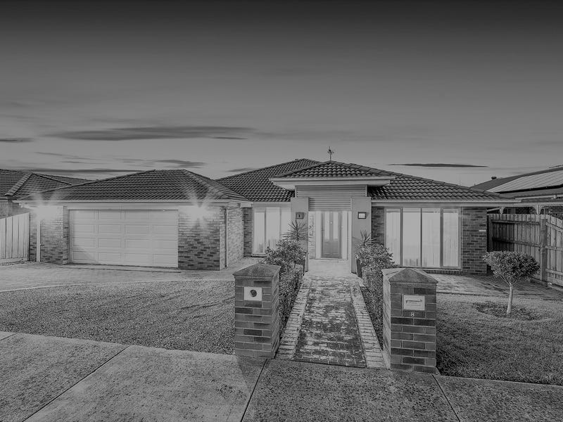 8 Brookland Greens Boulevard, Cranbourne, Vic 3977 Property Details
