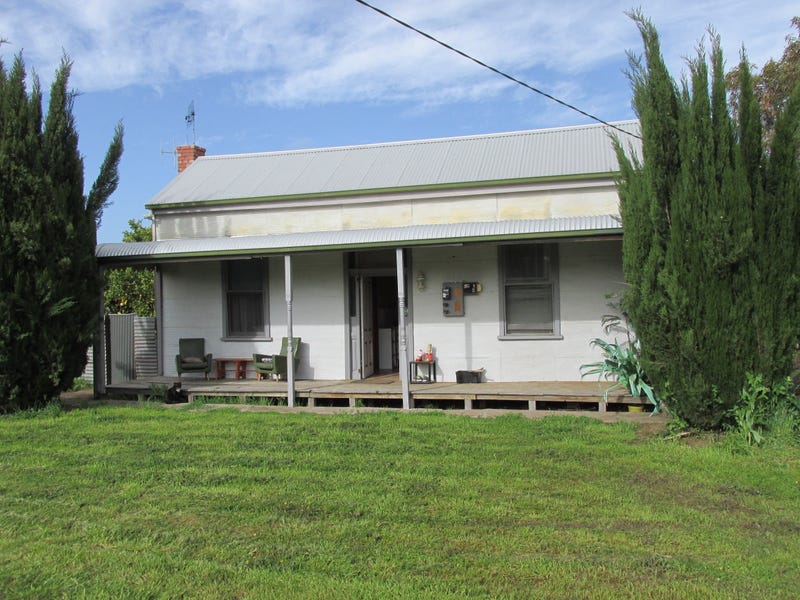 15 Fry Street, Kaniva, Vic 3419 Property Details