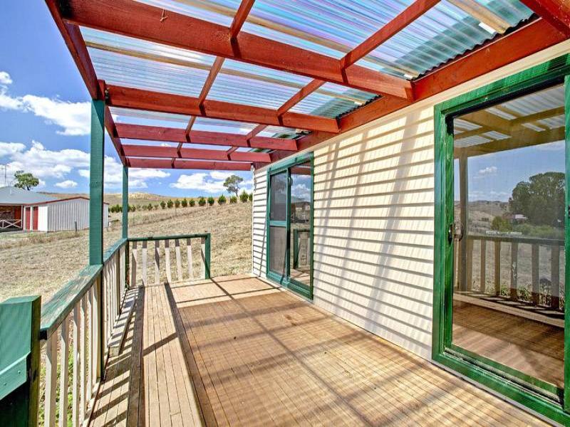 8 ROMANO DRIVE, Pyalong, Vic 3521 Property Details