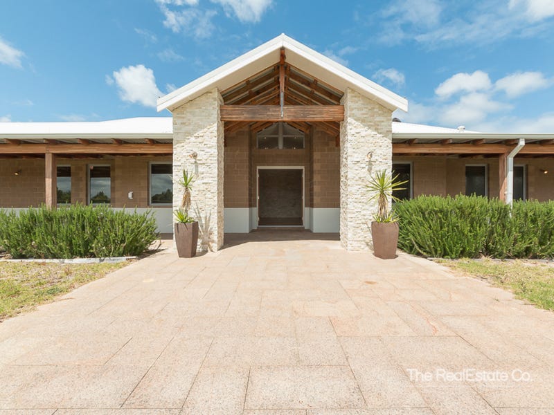 65 Stacey Rise, Lake Clifton, WA 6215