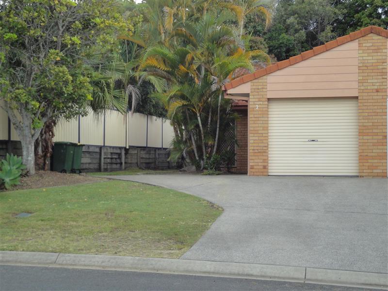 18 Mackellar Drive, Nerang, QLD 4211