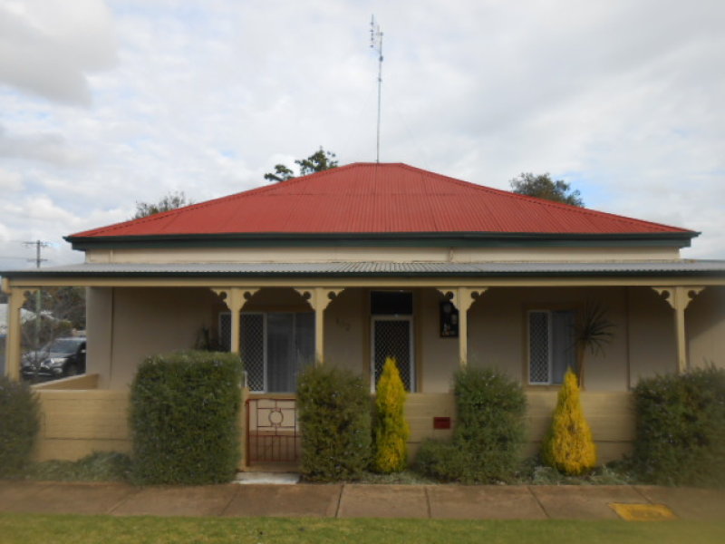 102 Clarinda Street, Parkes, NSW 2870