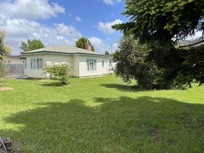 17 Oak Street, Huonville, Tas 7109 House for Sale