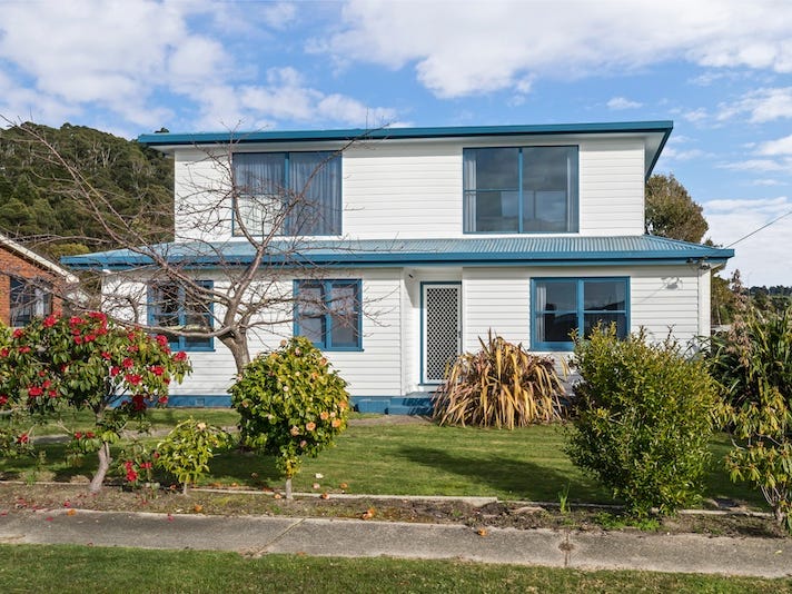 16 Overall Street, Sulphur Creek, TAS 7316