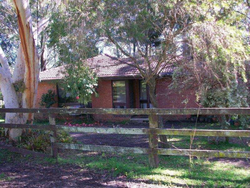 25 Reservoir Road, Ourimbah, NSW 2258