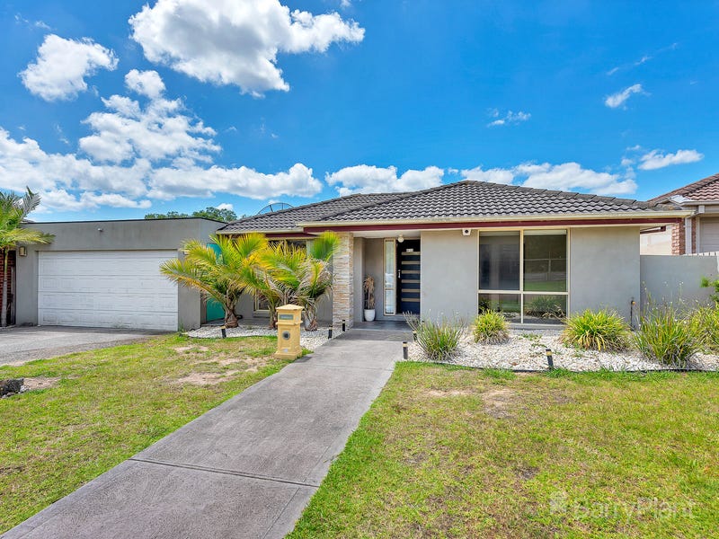 13 Pater Close Narre Warren Vic 3805 Realestate Com Au