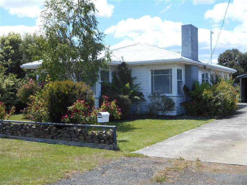 18 Melbourne Street, Triabunna, TAS 7190