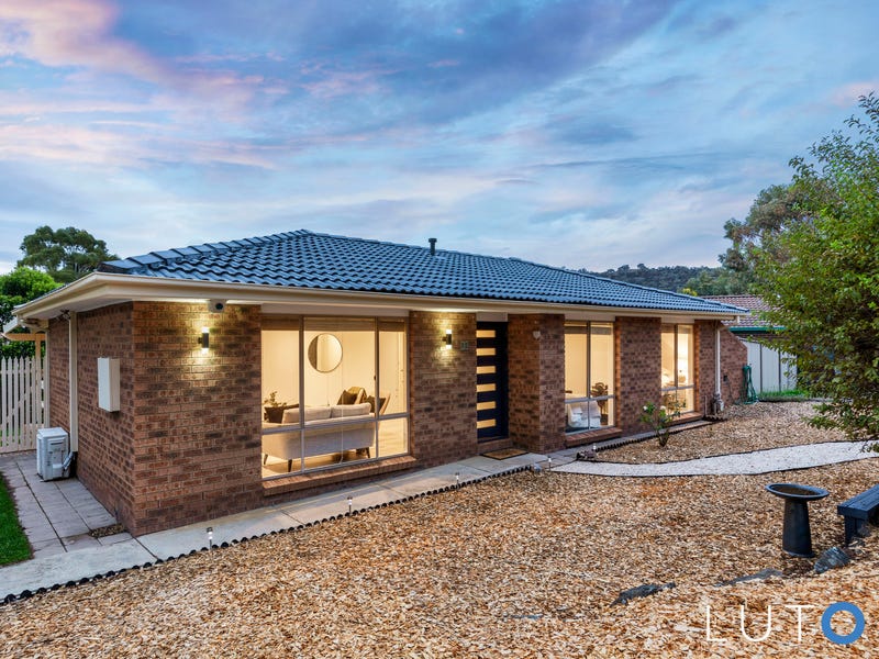 12 Adcock Place, Banks, ACT 2906 Property Details