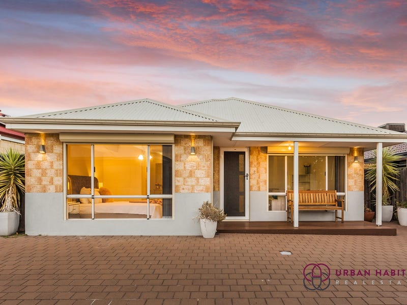 22 Diamond Gardens, Wellard, WA 6170