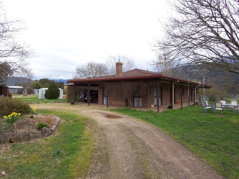 450 Buckland Valley Road, Buckland, VIC 3740