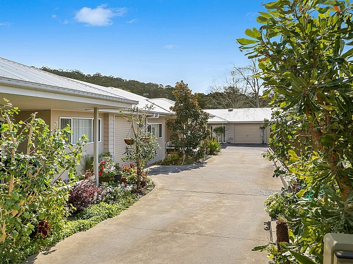 6/5 Talinga Avenue, Point Clare, NSW 2250