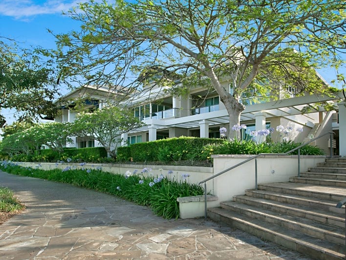 4/600 Glades Drive, Robina, QLD 4226