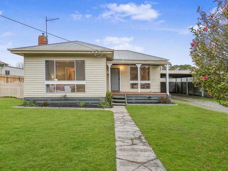 13 Nar Nar GoonLongwarry Road, Garfield, Vic 3814 House for Sale