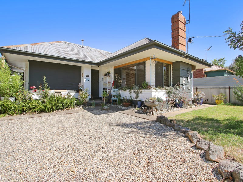 6 Goomalibee Street, Benalla, Vic 3672 Property Details