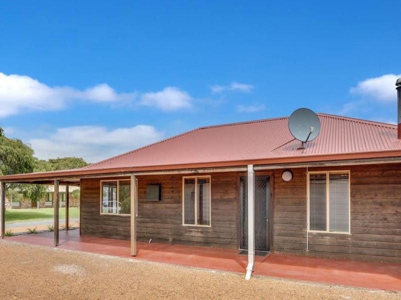 29 Fifth Avenue, Peaceful Bay, WA 6333