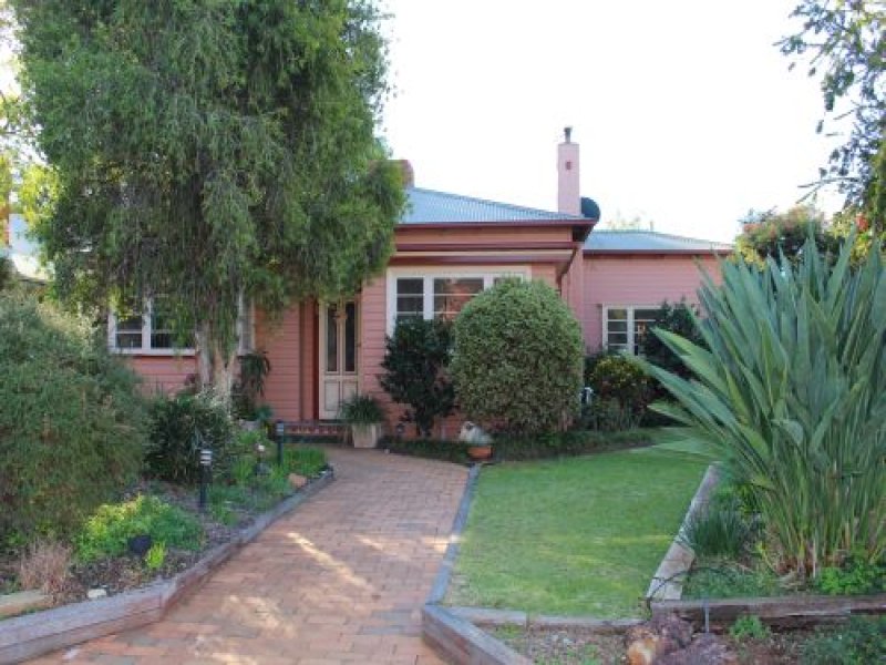 51 Church St, Leeton, NSW 2705 Property Details