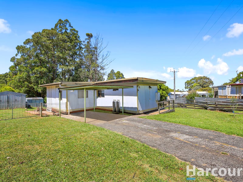 16 St Phillack Crescent, Rawson, Vic 3825 Property Details