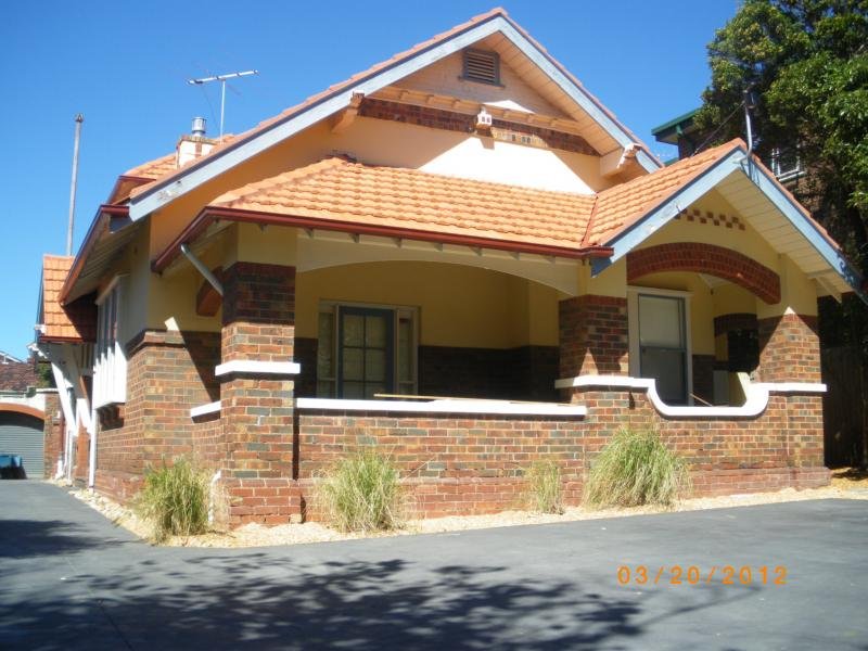 9 Selwyn Avenue, Elwood, Vic 3184