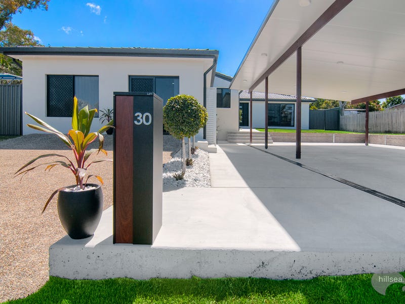 30 Parkes Drive, Helensvale, Qld 4212 Property Details