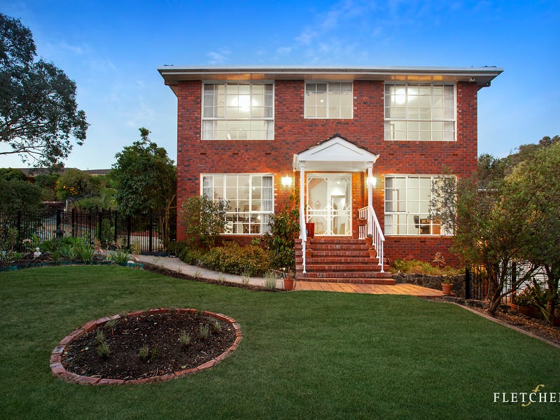 5 Wroxham Gardens, Greensborough, Vic 3088 Property Details