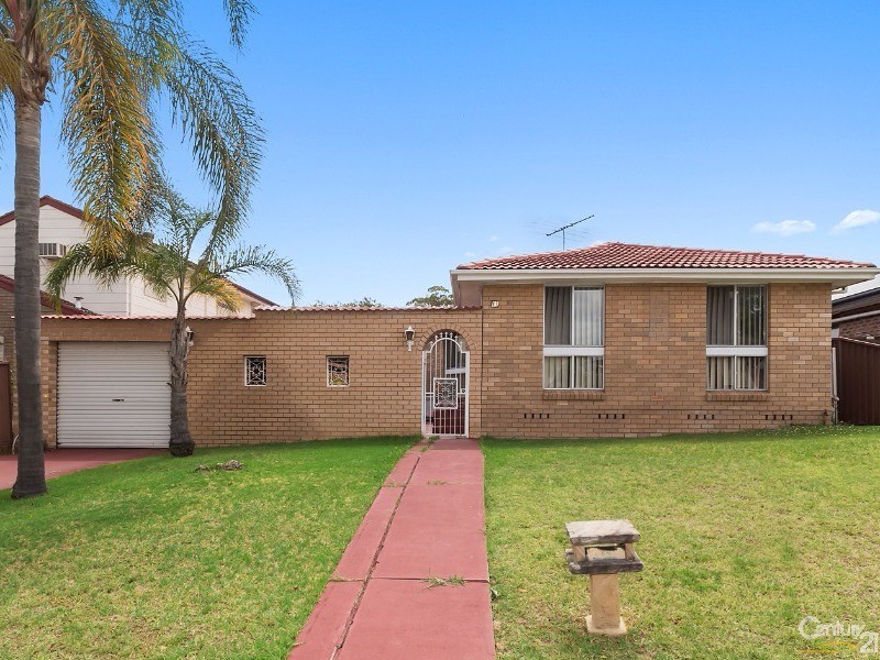 17 Hopkins Street, Wetherill Park, NSW 2164