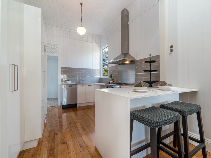 32 Aubigny Street, Annerley, Qld 4103 Property Details