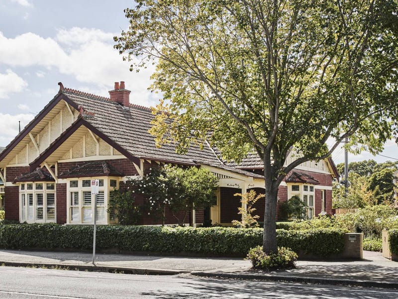 Real Estate & Property for Sale in VIC 3054