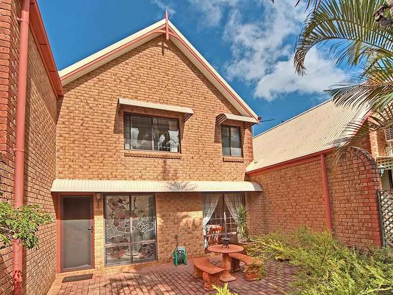 3/1 Kelda St, Robertson, Qld 4109 Property Details