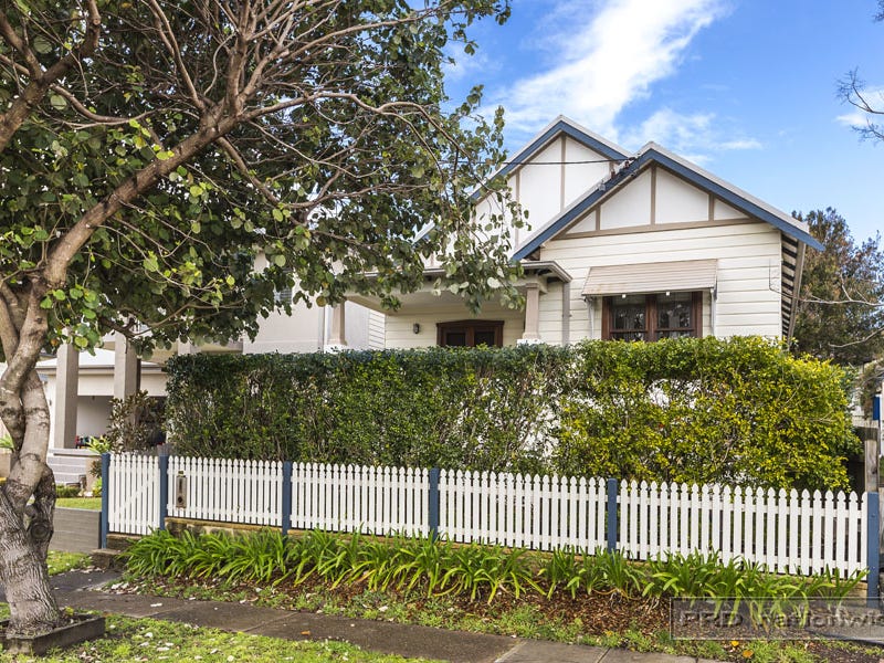 8 Clarence Road, New Lambton, NSW 2305