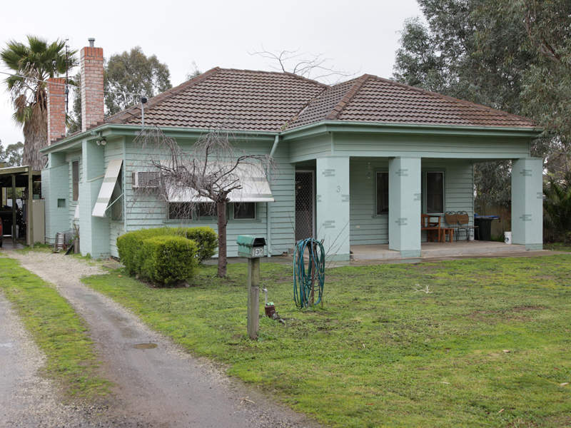 3 Street, Euroa, Vic 3666 Property Details